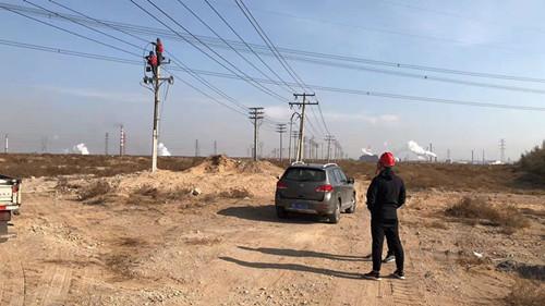 烏海電業(yè)局農(nóng)電處千里山農(nóng)電所：開展冬季設備巡視，確保安全生產(chǎn)