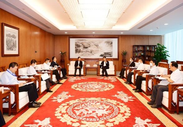 華能集團(tuán)有限公司黨組書記、董事長(zhǎng)舒印彪會(huì)見國(guó)開行董事長(zhǎng)趙歡