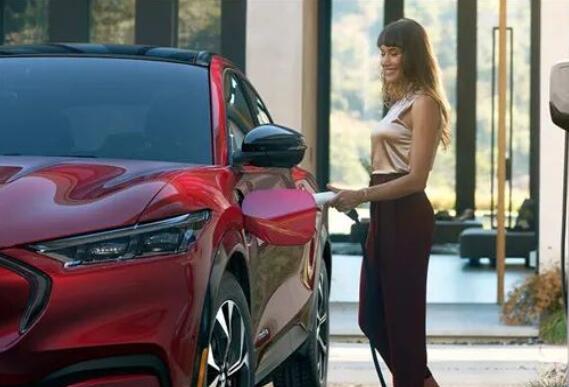 各國積極撥款布局，歐洲充電樁要遍地開花?