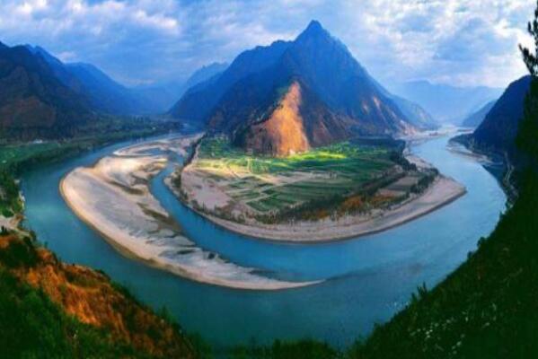 雅魯藏布江建2座電站，印度就喊“大壩威脅論”，中國本要建17座