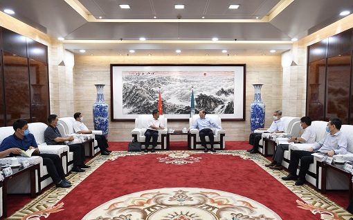 國(guó)家電網(wǎng)有限公司總經(jīng)理、黨組副書記辛保安會(huì)見寧夏回族自治區(qū)副主席吳秀章