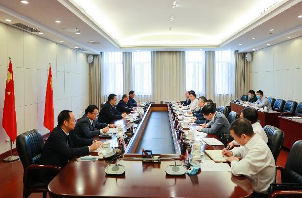 中國能建黨委書記、董事長宋海良拜會貴州省委書記孫志剛