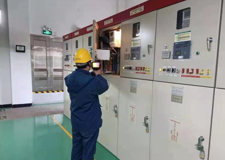 國網(wǎng)慈溪市供電公司用心巡視、及時(shí)消缺確保電網(wǎng)安全穩(wěn)定運(yùn)行