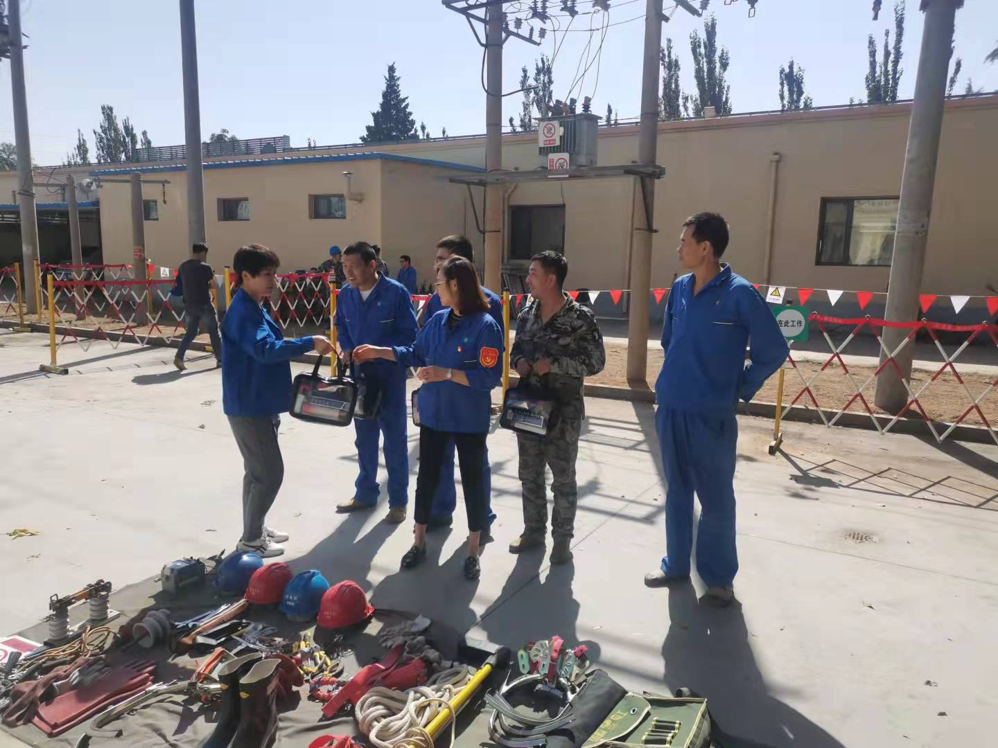 烏海電業(yè)局千里山分局：演練鍛煉能力，比賽彰顯風(fēng)姿