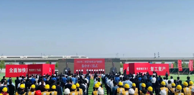 東方日升、晶科、阿特斯同時(shí)擴(kuò)產(chǎn)！