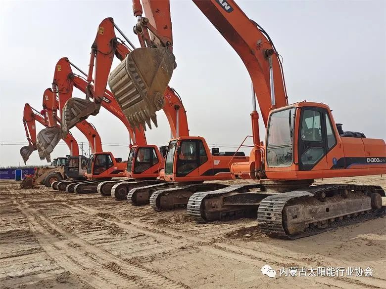 總投資25億！華能巴彥淖爾市光熱裝備產(chǎn)業(yè)園在臨河區(qū)開(kāi)工奠基