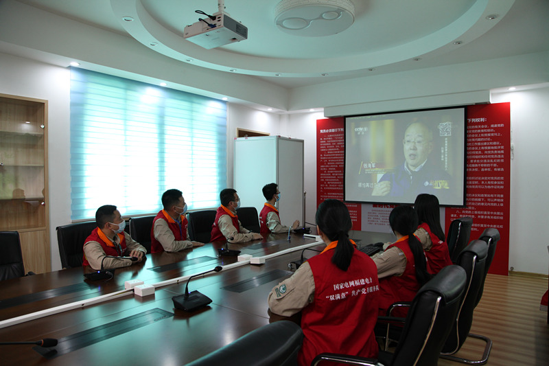 國網(wǎng)古田縣供電公司掀起學(xué)習(xí)“時(shí)代楷?！卞X海軍同志先進(jìn)事跡熱潮