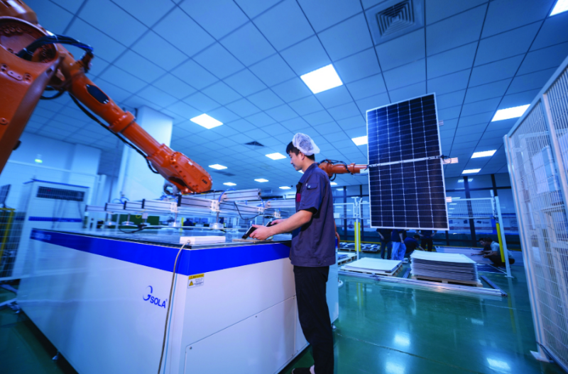 比達(dá)65%！光伏產(chǎn)業(yè)走向海內(nèi)外市場(chǎng)