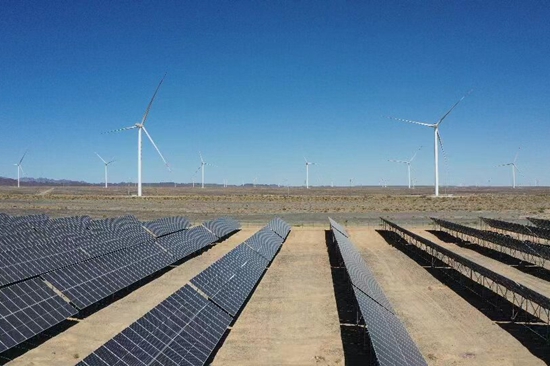 甘肅首個(gè)風(fēng)光儲一體化項(xiàng)目正式并網(wǎng)投運(yùn)