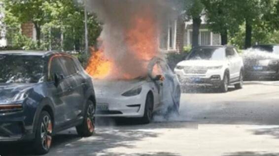起火事件頻發(fā)，夏日高溫下新能源汽車還安全嗎