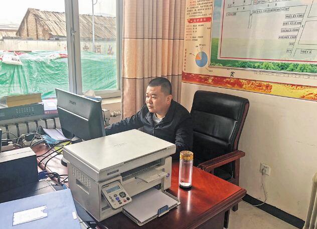 駐村書記王維：“村民需要啥，我們就干啥”