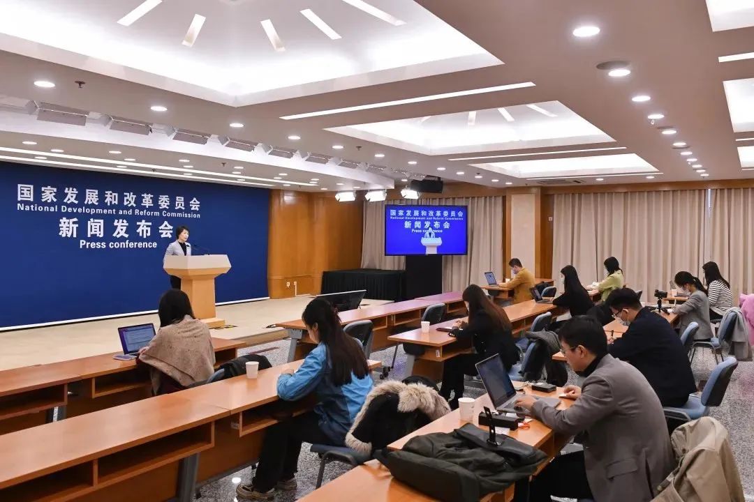 國家發(fā)展改革委：加快建設(shè)核電、水電項目