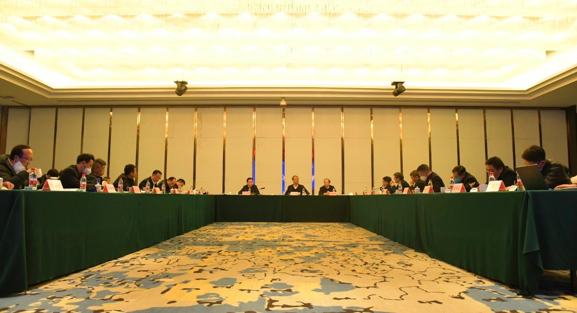 中國(guó)電建黨委副書記、總經(jīng)理王斌與黃岡市主要領(lǐng)導(dǎo)會(huì)談并調(diào)研片區(qū)工作