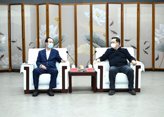 丁焰章與雄安新區(qū)黨工委書記、管委會主任張國華會談
