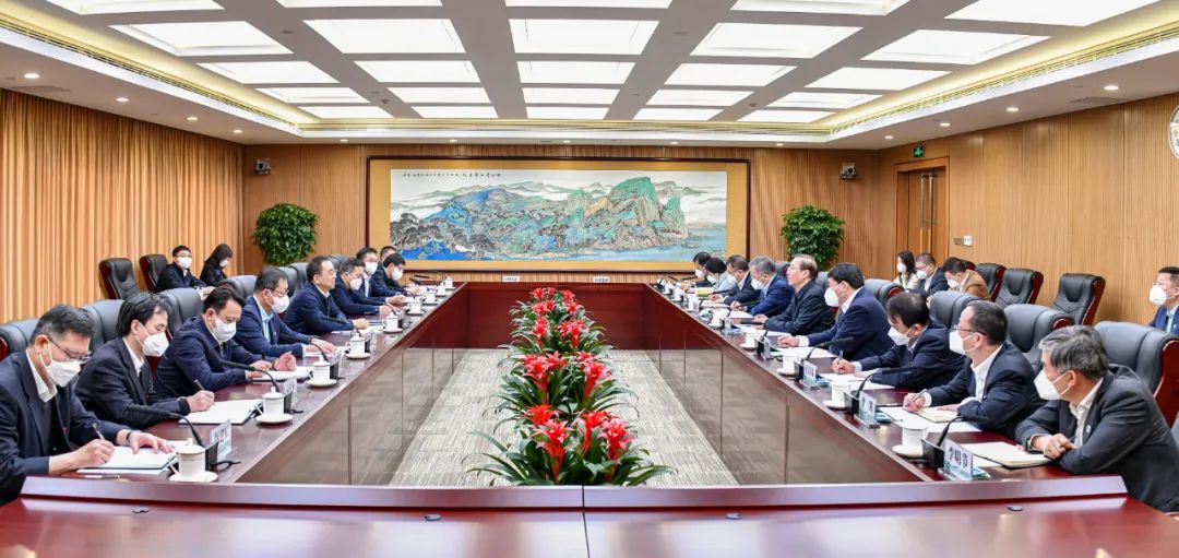 鄒磊、劉明勝與國家電網(wǎng)董事長辛保安、總經(jīng)理張智剛會談