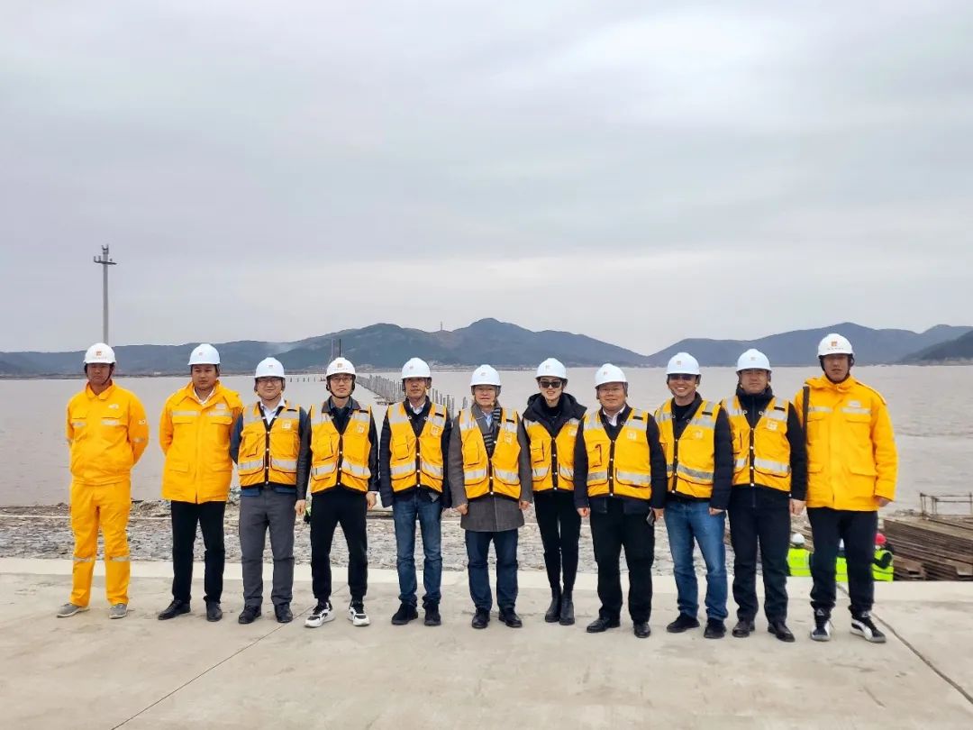 華潤華東大區(qū)副總經(jīng)理、財務(wù)總監(jiān)高中元赴浙江公司指導(dǎo)調(diào)研