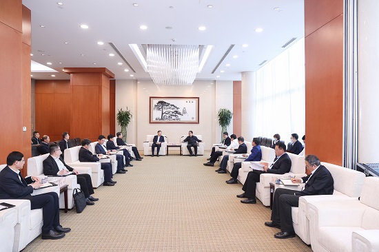 華能集團有限公司總經理、黨組副書記鄧建玲會見淄博市委書記馬曉磊