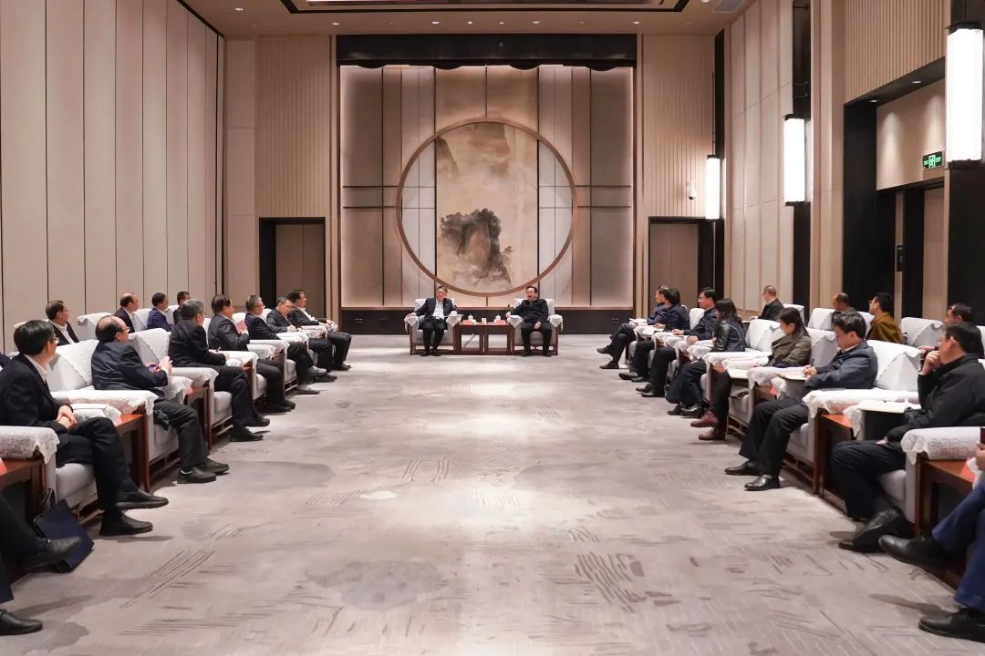 華能集團黨組書記、董事長溫樞剛拜會雄安新區(qū)黨工委書記、管委會主任張國華