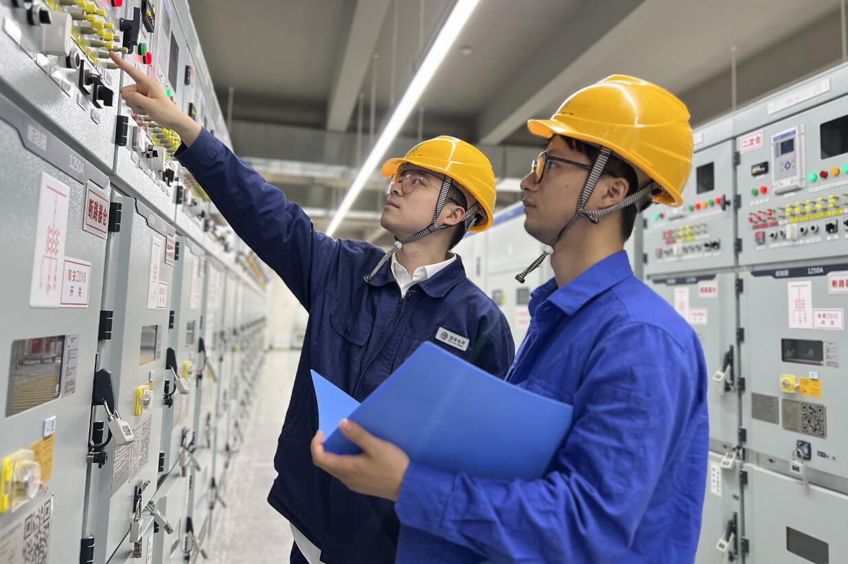 余姚市宏宇輸變電工程公司：無(wú)懼升溫考驗(yàn) 筑牢安全防線