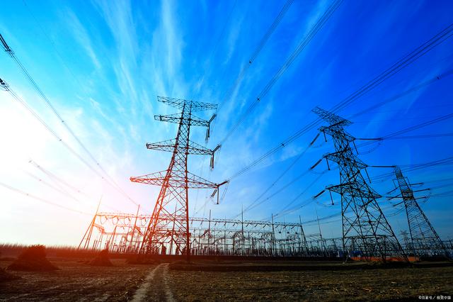 電力行業(yè)中期策略：煤電周期上行在途，電改引領(lǐng)價(jià)