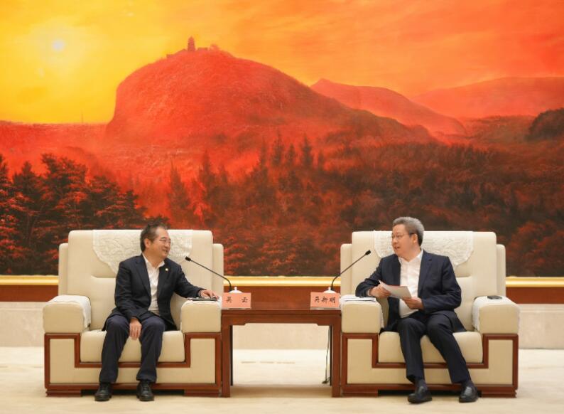 中國能建黨委常委、副總經理吳云與南通市委書記、市長吳新明會談