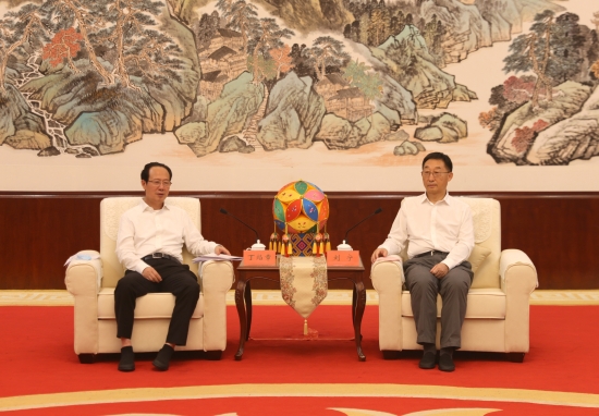 中國(guó)電建黨委書記、董事長(zhǎng)丁焰章拜會(huì)廣西壯族自治區(qū)黨委書記劉寧、自治區(qū)主席藍(lán)天立