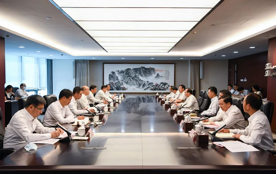 華電集團(tuán)黨組書記、董事長江毅與河北省委副書記、省長王正譜舉行會(huì)談