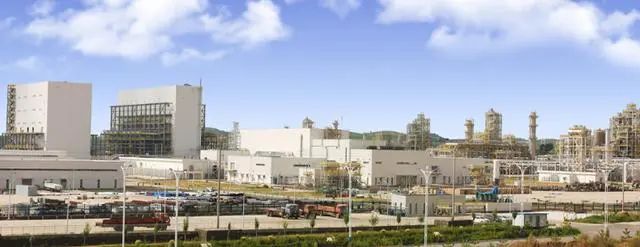 REC硅公司出售股權(quán)，中國(guó)光伏產(chǎn)業(yè)迎來(lái)新機(jī)遇