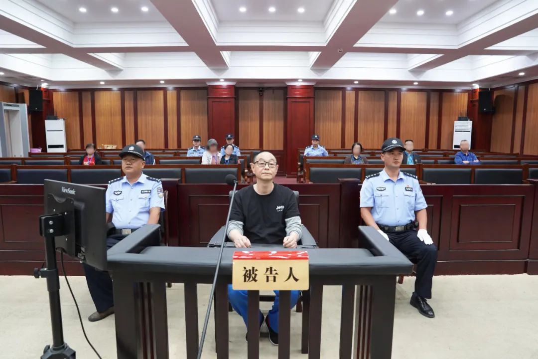 貴州電網(wǎng)有限責(zé)任公司原黨委委員、工會(huì)主席張帆受賄案一審宣判