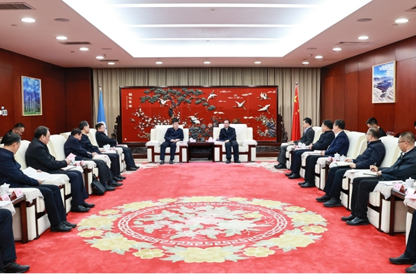 江毅會(huì)見(jiàn)內(nèi)蒙古自治區(qū)黨委常委、常務(wù)副主席黃志強(qiáng)