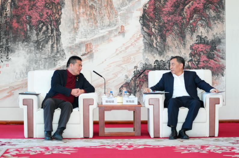 宋海良與“三新”聯(lián)盟成員遠東控股集團創(chuàng)始人、董事局主席蔣錫培會談