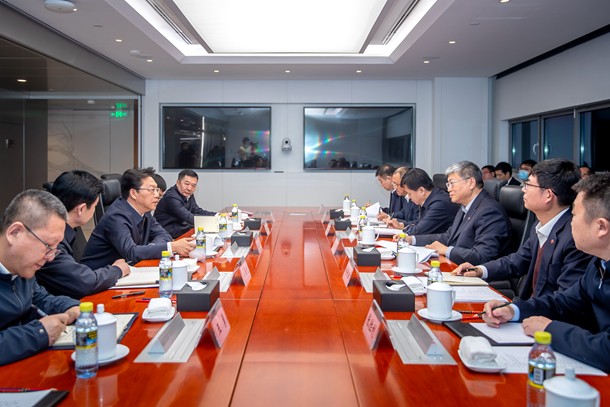 國(guó)家能源集團(tuán)黨組書記、董事長(zhǎng)劉國(guó)躍會(huì)見(jiàn)寧夏回族自治區(qū)黨委副書記、主席張雨浦一行