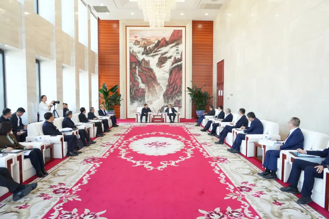 中國能建黨委書記、董事長宋海良與吉林省副省長李國強(qiáng)會談
