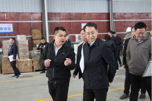 工業(yè)強(qiáng)縣，企業(yè)擔(dān)當(dāng)，縣領(lǐng)導(dǎo)調(diào)研考察江西宏駿