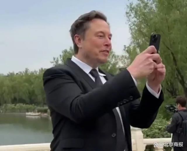 馬斯克閃電中國行，市值大漲5944億元!