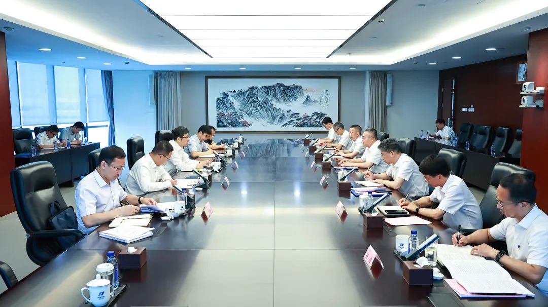 國家能源局黨組成員、副局長何洋到中國華電開展專題調(diào)研