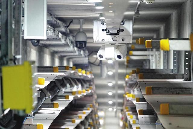 煙臺(tái)電網(wǎng)迎來(lái)夏季巡檢，智能機(jī)器人發(fā)揮大作用