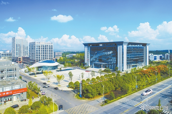 新能源產(chǎn)業(yè)，湖南領(lǐng)跑儲(chǔ)能賽道