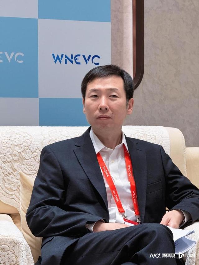 侯福深：車企應(yīng)達(dá)成全球合作共識(shí)，促進(jìn)新能源汽車發(fā)展