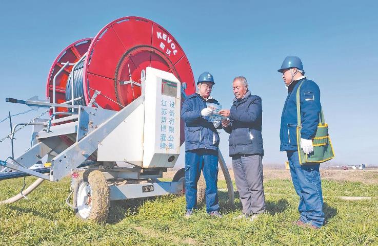 國網(wǎng)河南電力高標準農(nóng)田連片 機井電通水足